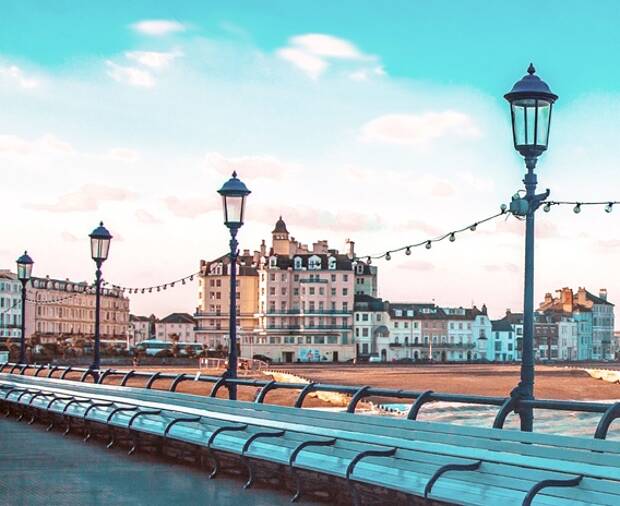 10 motive sa iubesti Eastbourne
