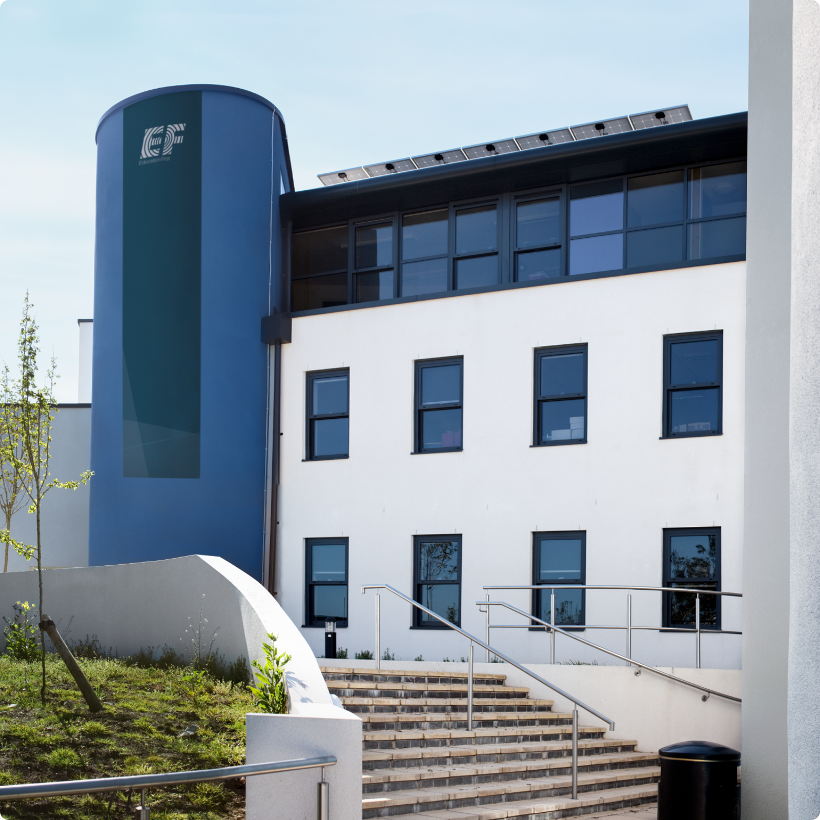 Entrée de l'école EF