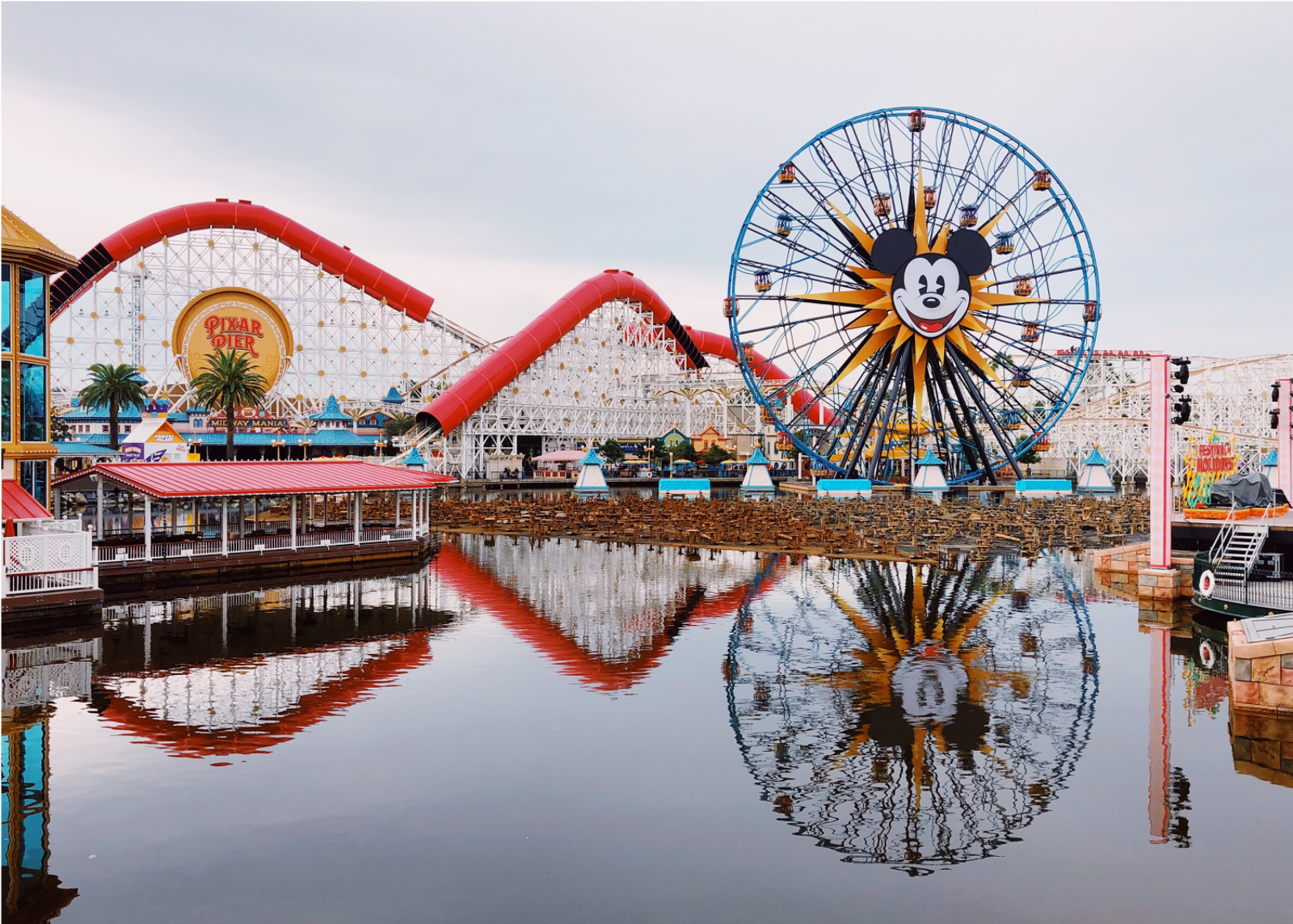 Disney Land Giant Wheel