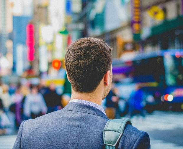 Una competenza chiave che potrebbe impedirti di raggiungere il tuo pieno potenziale nella tua carriera e come svilupparlo rapidamente