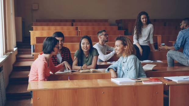 Oltre l'inglese: le lingue più utili (e quelle che sottovalutiamo)
