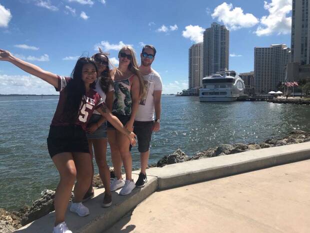 ”Jag älskar kulturen här i Miami”- Caroline berättar om sitt liv i Miami