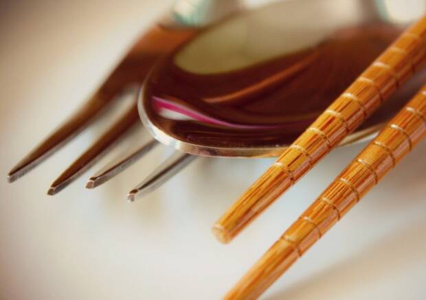Guía sobre las costumbres Chinas ¿Con o sin palillos?