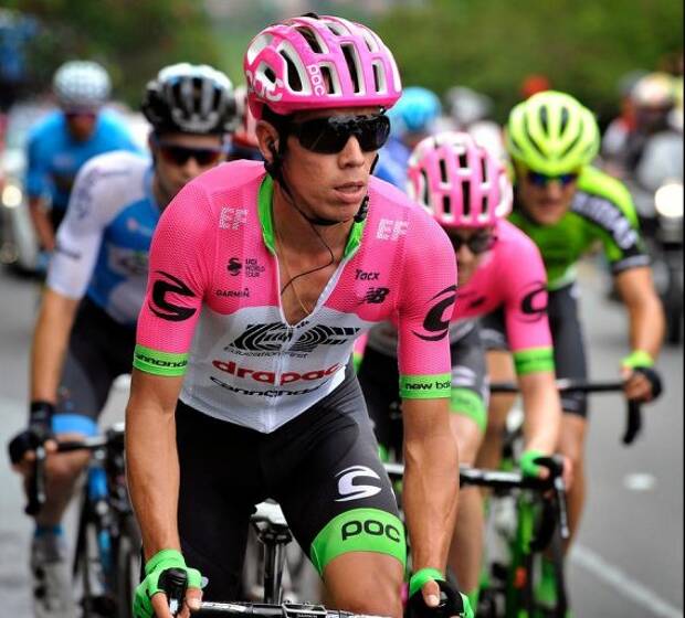 ¡La Vuelta a España ya rueda! Rigoberto Urán lidera el equipo EF Education First