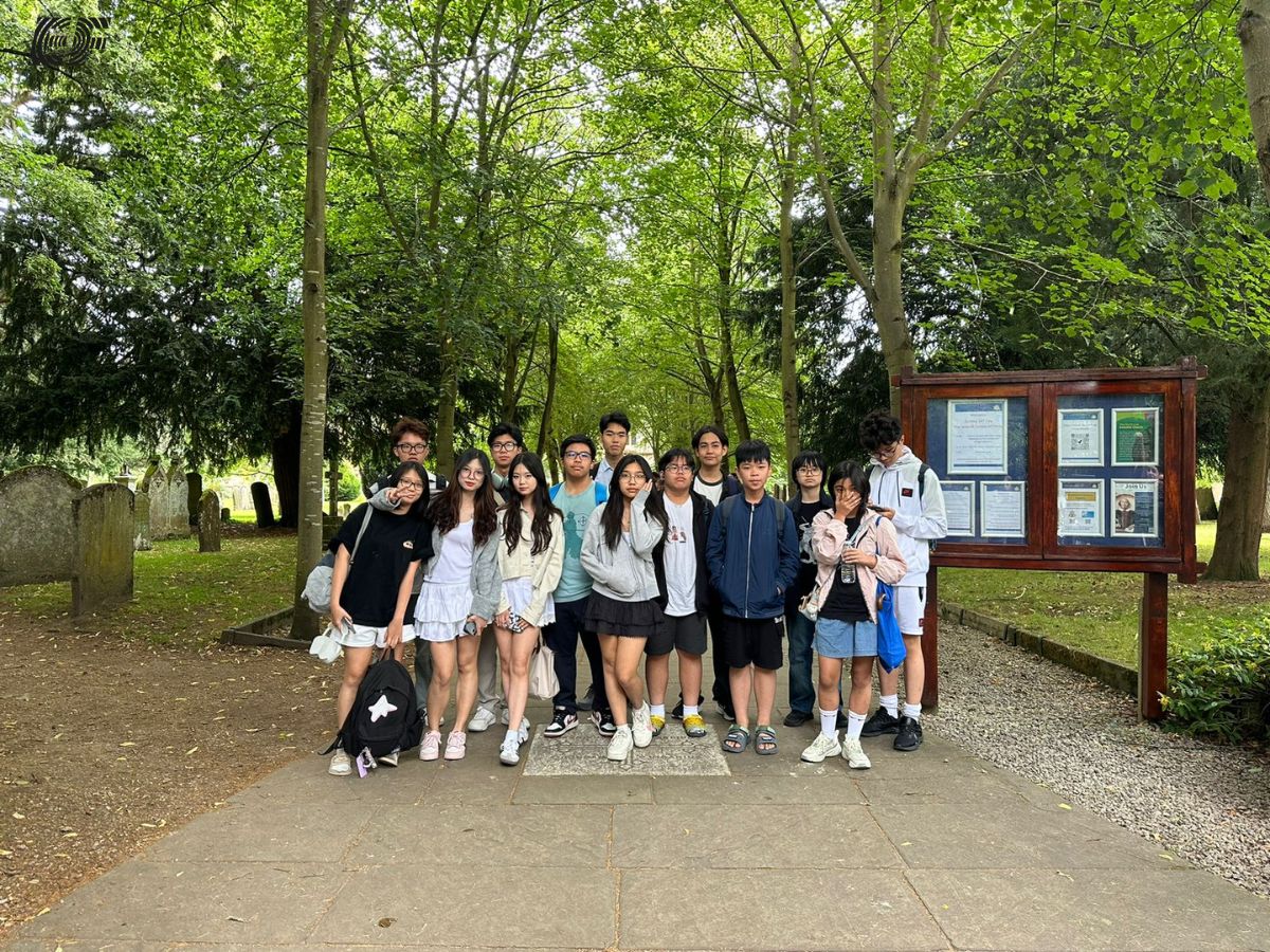Du học hè Anh tại Cambridge Clare College