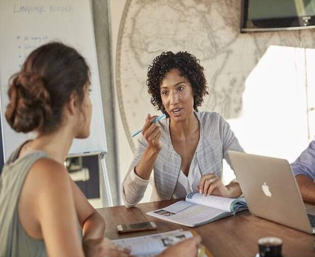 Cours de grammaire : 3 activités pour enseigner la voix passive
