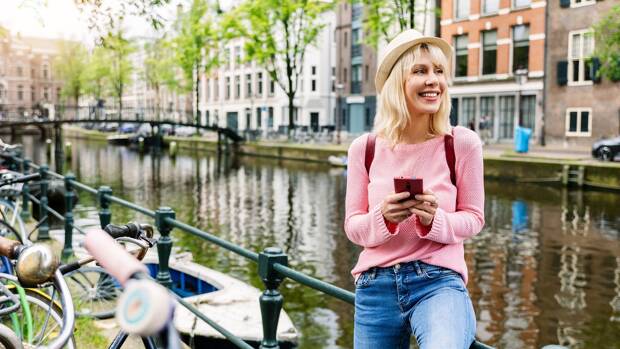 Cómo conectarse a internet mientras estudias y viajas