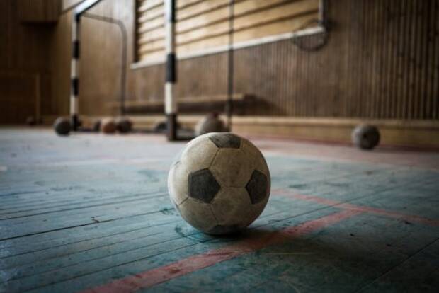İngilizce Futbol Terimleri Listesi