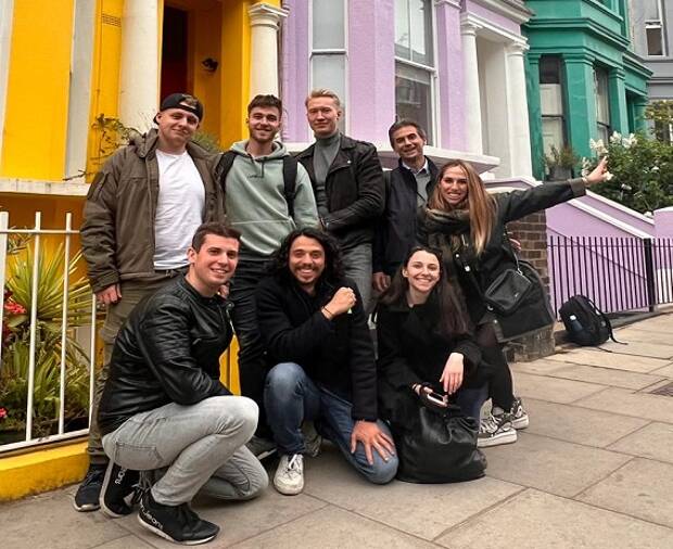 Umberto e la sua esperienza a Londra tra nuovi amici e cene vista Tamigi