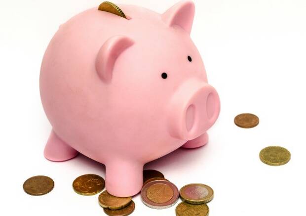 CÓMO AHORRAR DINERO AL VIAJAR