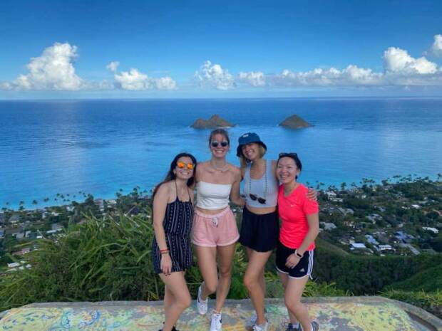 Lin-Lins språkresa på Hawaii