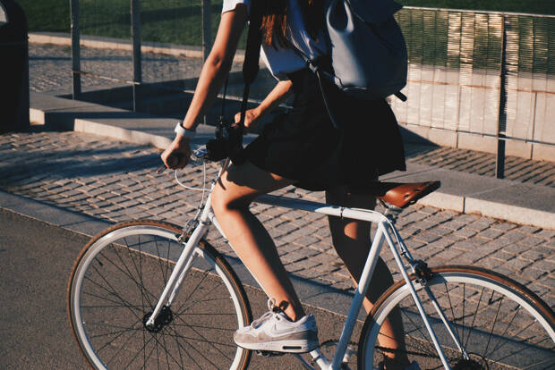5 reasons to explore a new city by bike