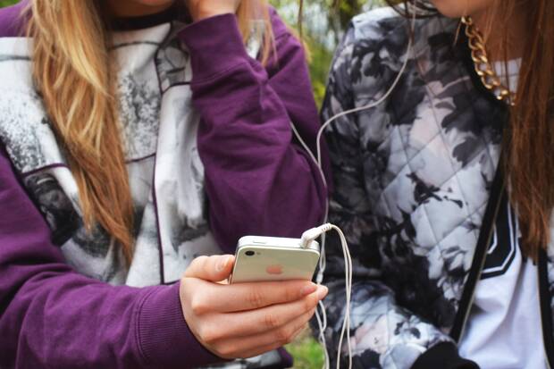 Anbefalte podcaster til sommerferien