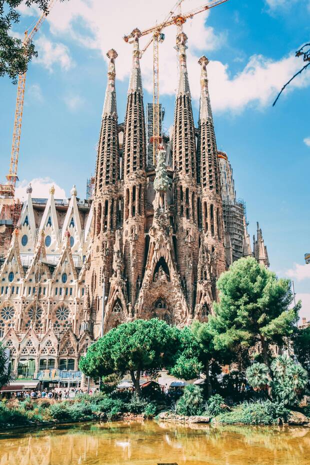 10 cose da visitare a Barcellona: la guida essenziale