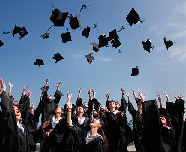 Università o Gap Year? Prenditi un anno e diventa bilingue.