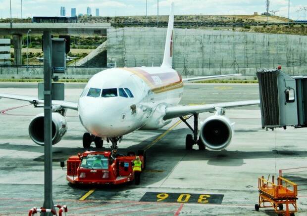 7 Formas de iniciar una conversación en un avión