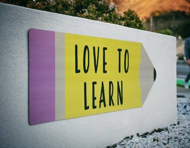 4 Tipps, wie du in kürzester Zeit eine Sprache fließend sprichst